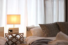 Atrium - Self Check-In Only