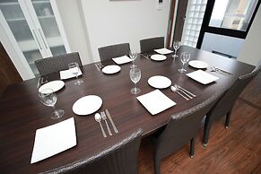 Atrium - Self Check-In Only