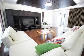 Atrium - Self Check-In Only