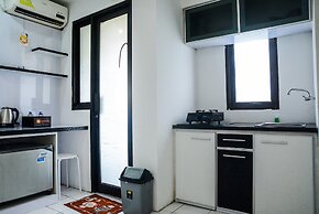 Comfort Studio Kebagusan City Apartment