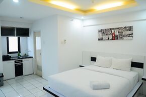 Comfort Studio Kebagusan City Apartment