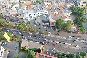 Simply 2BR at Bassura City Apartment