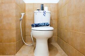 Cozy Studio Apartment Connected to Mall at Green Pramuka