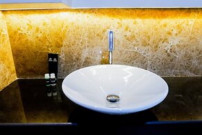 Premium 1BR Apartement At Grand Sungkono Lagoon