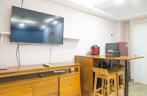 Vibrant Soho Studio Pakubuwono Terrace Apartment