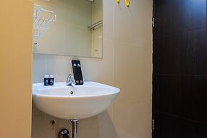 Best Price Studio Apartment at Atria Residence near Mall