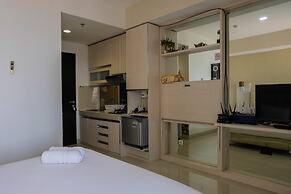 Best Price Studio Apartment at Atria Residence near Mall