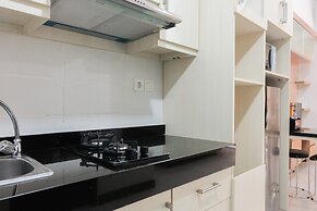 Cozy with City View Studio at Scientia Apartment