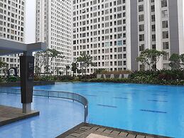 Comfy Studio Apartment with Extra Bed at M-Town Residence