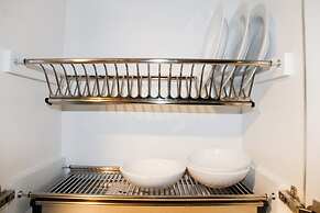 Cozy 1BR Apartment Grand Kamala Lagoon