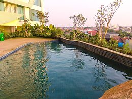 Modern 2BR Grand Kamala Lagoon Apartment