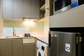 Sea View 1BR at Gold Coast Apartment near PIK