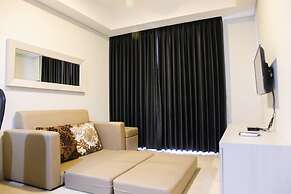 Sea View 1BR at Gold Coast Apartment near PIK