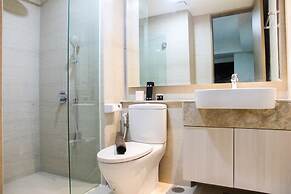 Sea View 1BR at Gold Coast Apartment near PIK