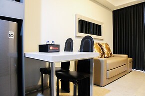 Sea View 1BR at Gold Coast Apartment near PIK