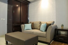 Elegant Studio Kemang Village Apartment