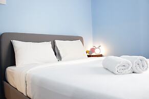 Deluxe 2BR Apartment at Newton Residence with Mountain View