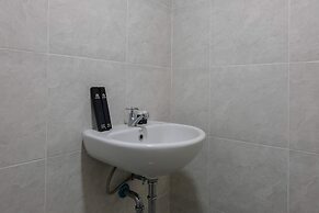 Modern and Comfy Studio Parkland Avenue Apartment