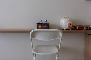 Modern and Comfy Studio Parkland Avenue Apartment