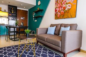 Elegant 2BR Apartment at M-Town Signature near Shopping Mall