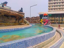 Fully Furnished 2BR at Teluk Intan Apartment