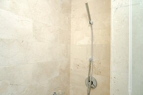 Cozy 2BR @ The Empyreal Condominium Epicentrum Apartment