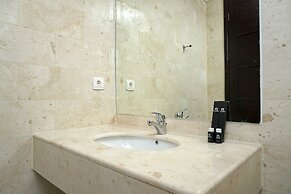 Luxury 2BR at The Empyreal Condominium Epicentrum Apartment