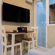 1BR Fully Furnished Apartment at Green Pramuka