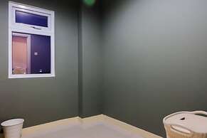 1BR Fully Furnished Apartment at Green Pramuka