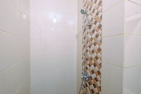 Minimalist and Comfortable Studio Dave Apartment