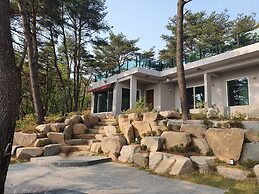 Good Caravan Pension