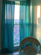 Rustic Rooftop Delight - Bay Front 2 Bedroom Apts by RedAwning