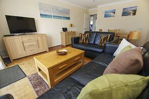 Britannia Harbour View Parking by Brighton Holiday Lets