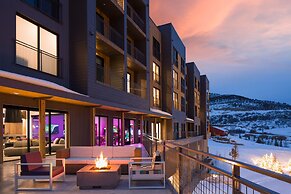 YOTELPAD Park City