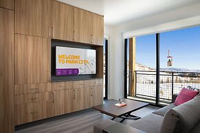 YOTELPAD Park City