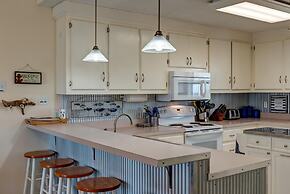 Water's Edge - 2227 Mallard