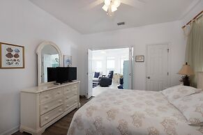 Simple Pleasures - 103 Strand