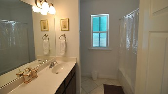 West Beach - 104 Westward Ho