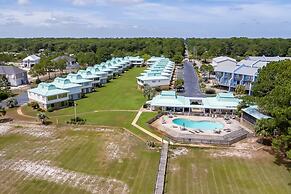 Bikinis & Martinis - Surf Club B12