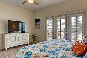 Dauphin Charm - 2237 Bienville