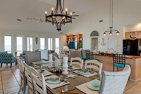 Dauphin Charm - 2237 Bienville