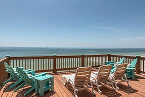 Dauphin Charm - 2237 Bienville