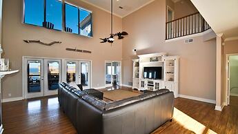 Tidal Wave - 2636 Bienville