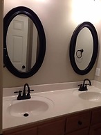 Southern Breeze - 103 Vaca Ct