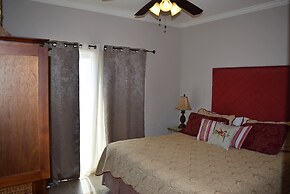 Southern Breeze - 103 Vaca Ct