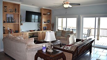 Southern Breeze - 103 Vaca Ct