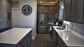 Sonny Daze - 105 Quebec Ct