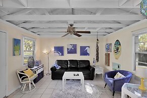 Surf Shack - 1013 Cadillac