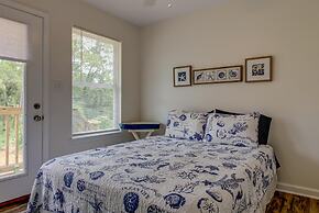 Coconut Cottage - 1109 Chaumont