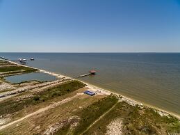 Blue Oasis - 2500 Bienville Blvd